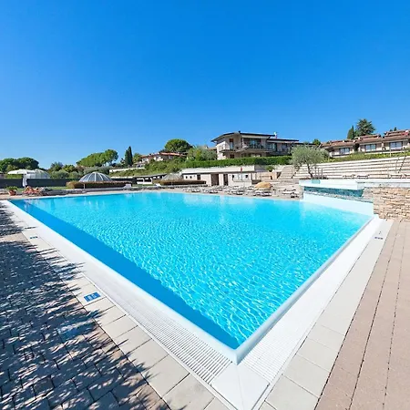 Apartment Oliveto Al Porto By Wonderful Italy *